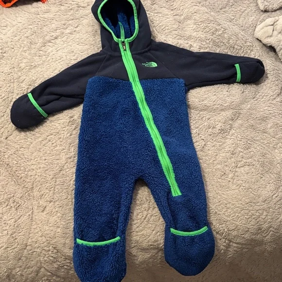 The North Face Kids Blue and Green One Piece Footie - Picture 1 of 1